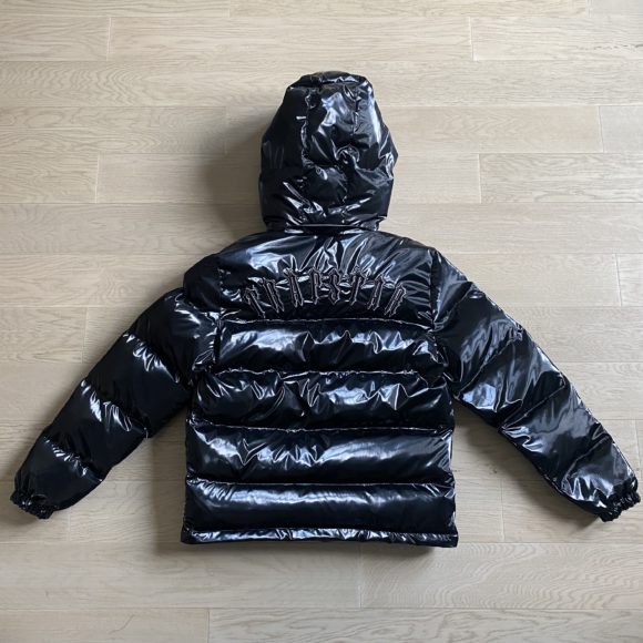 Trapstar Irongate Jacket Detachable Hood Shiny Black - Image 4
