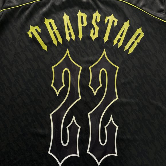 Trapstar football T-shirt BLACK - Image 3